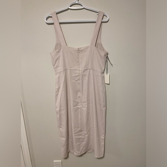 BNWT - Babaton 90s Slit Midi Dress (8) - Picture 4 of 7